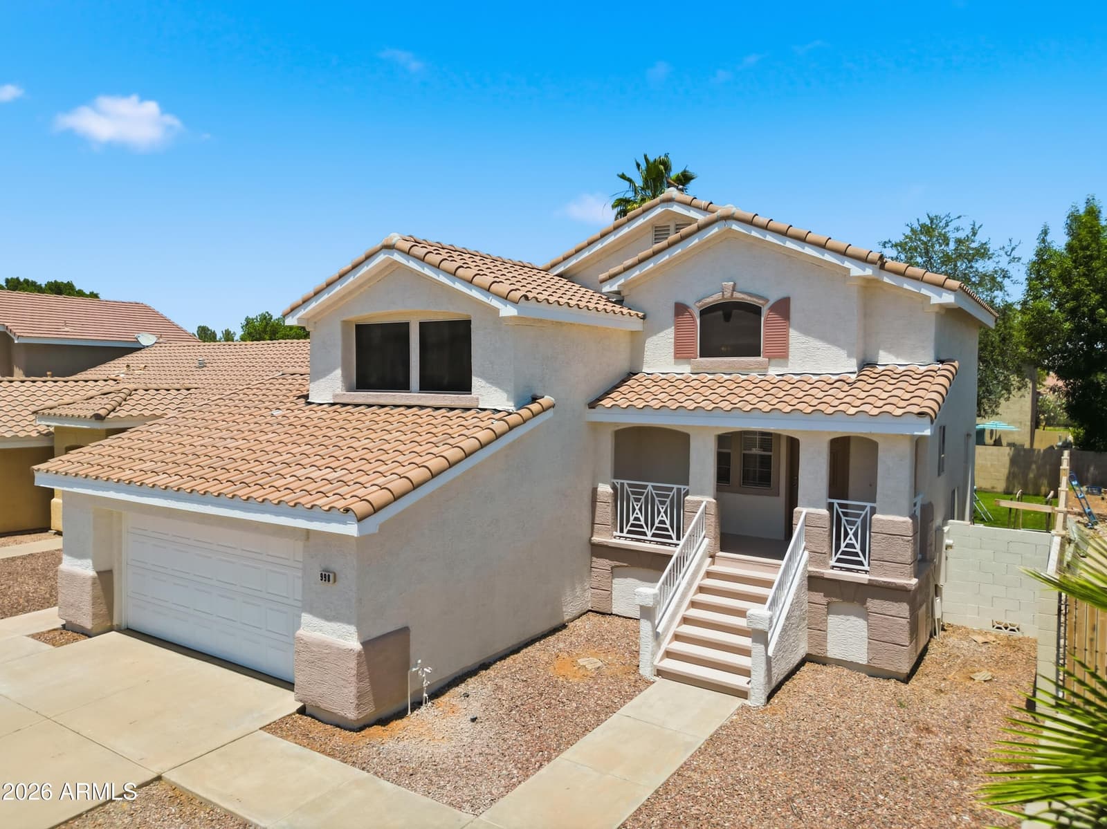 998 W LEAH Lane, Gilbert, AZ 85233 — photo 3 of 38