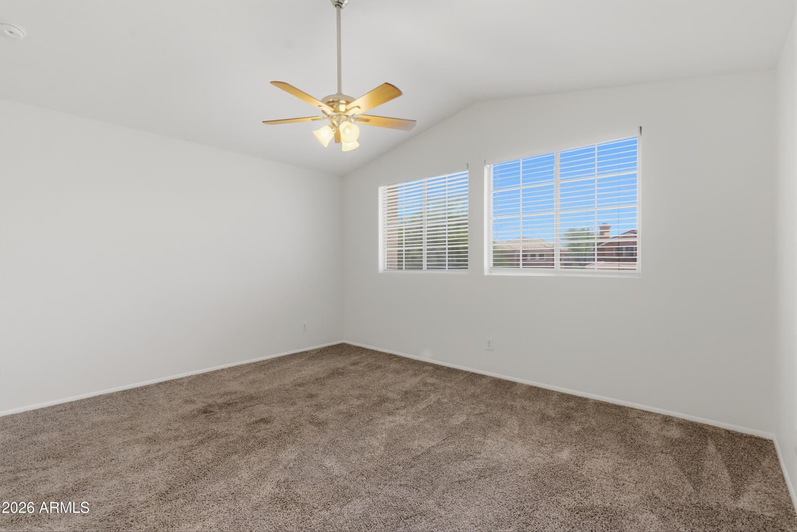 998 W LEAH Lane, Gilbert, AZ 85233 — photo 18 of 38