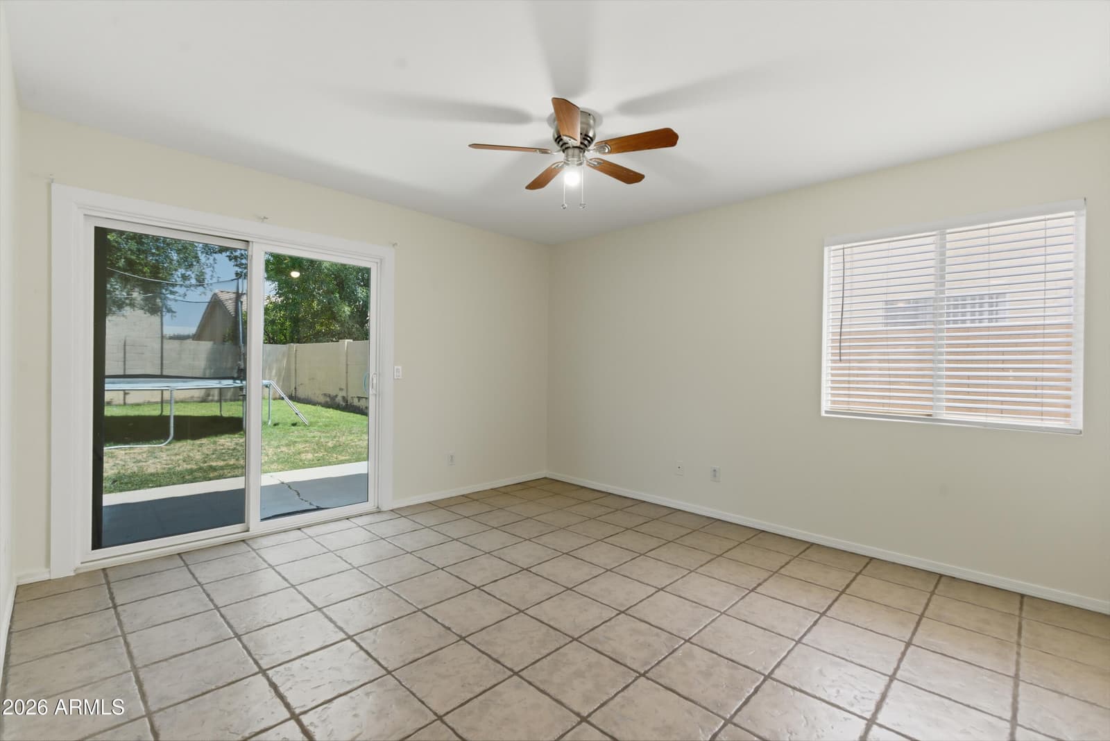 998 W LEAH Lane, Gilbert, AZ 85233 — photo 24 of 38