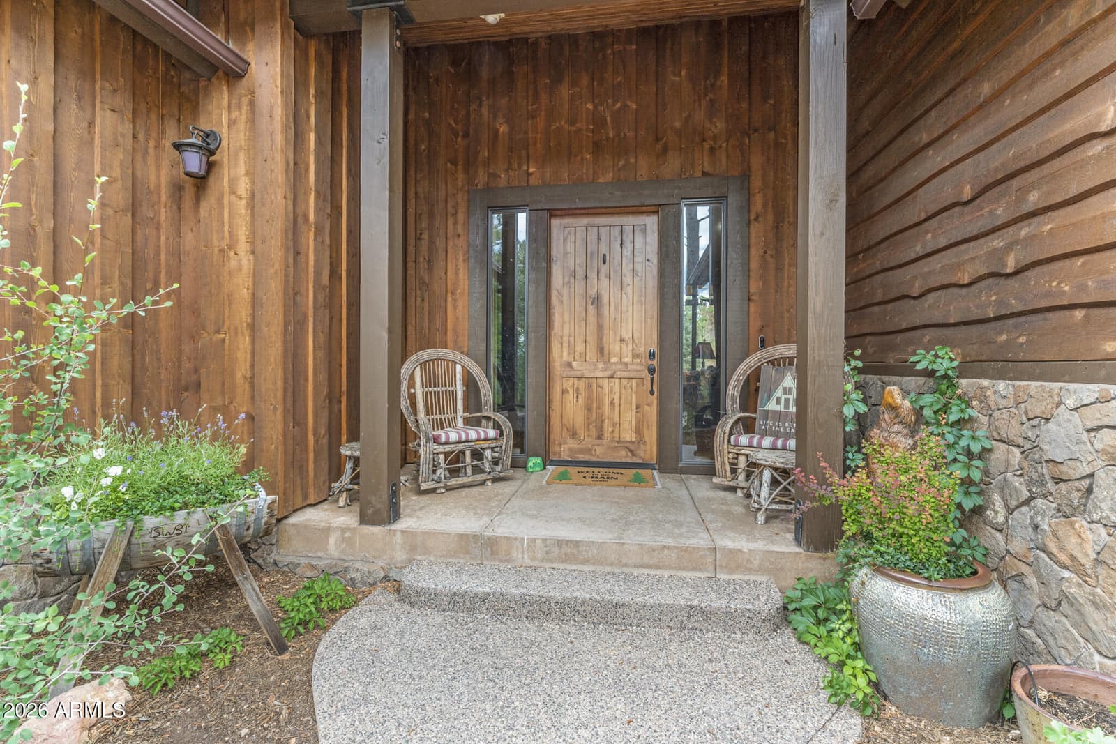 2618 S Bluebird Court, Flagstaff, AZ 86005 — photo 4 of 39