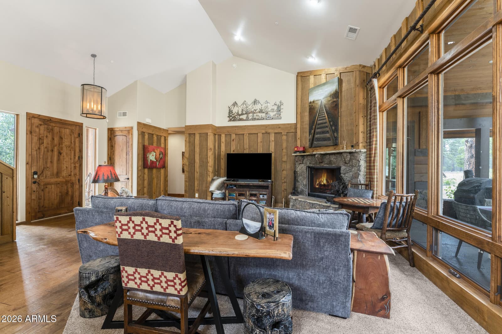 2618 S Bluebird Court, Flagstaff, AZ 86005 — photo 8 of 39