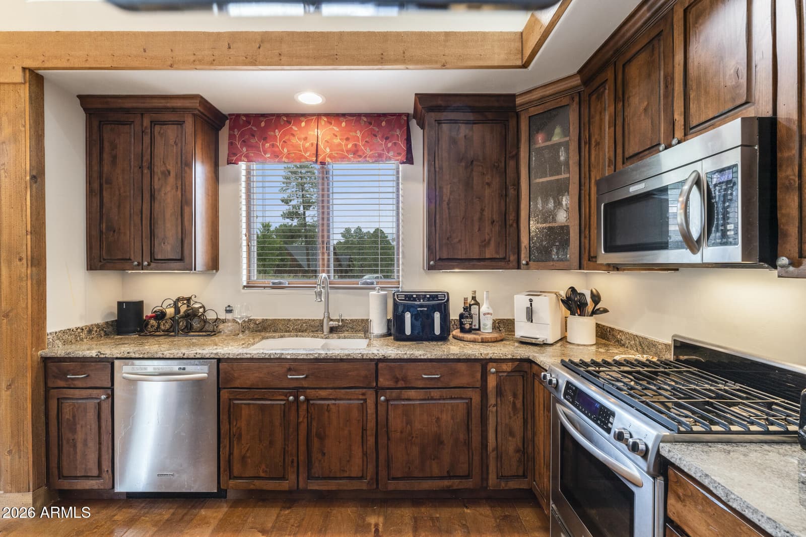 2618 S Bluebird Court, Flagstaff, AZ 86005 — photo 17 of 39