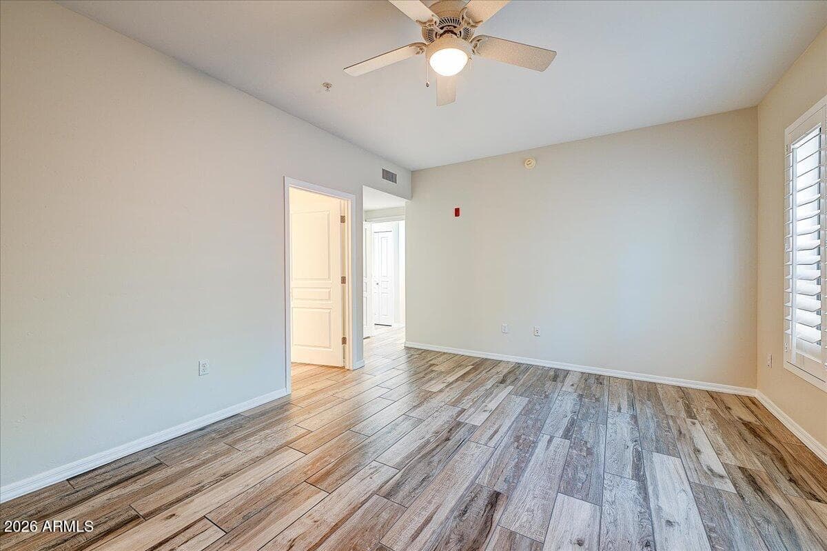 20660 N 40TH Street 1075, Phoenix, AZ 85050 — photo 8 of 19
