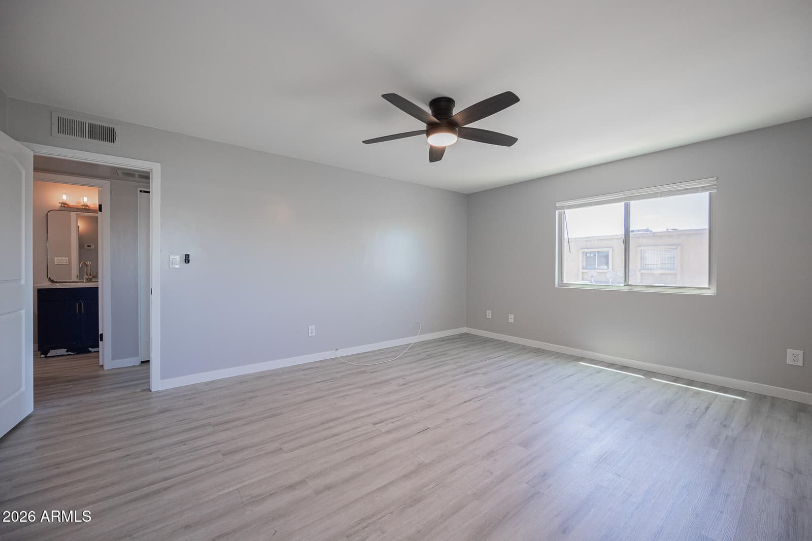 4403 E RIVERSIDE Street, Phoenix, AZ 85040 — photo 11 of 19