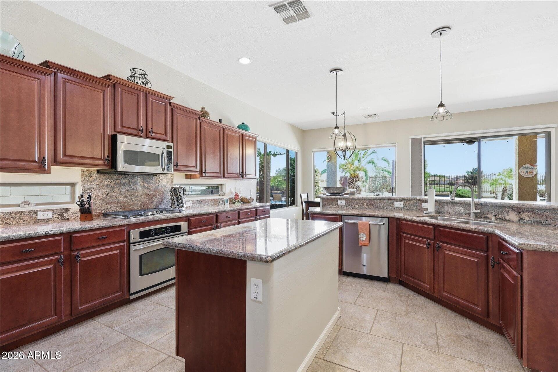 6781 S RACHAEL Way, Gilbert, AZ 85298 — photo 16 of 49