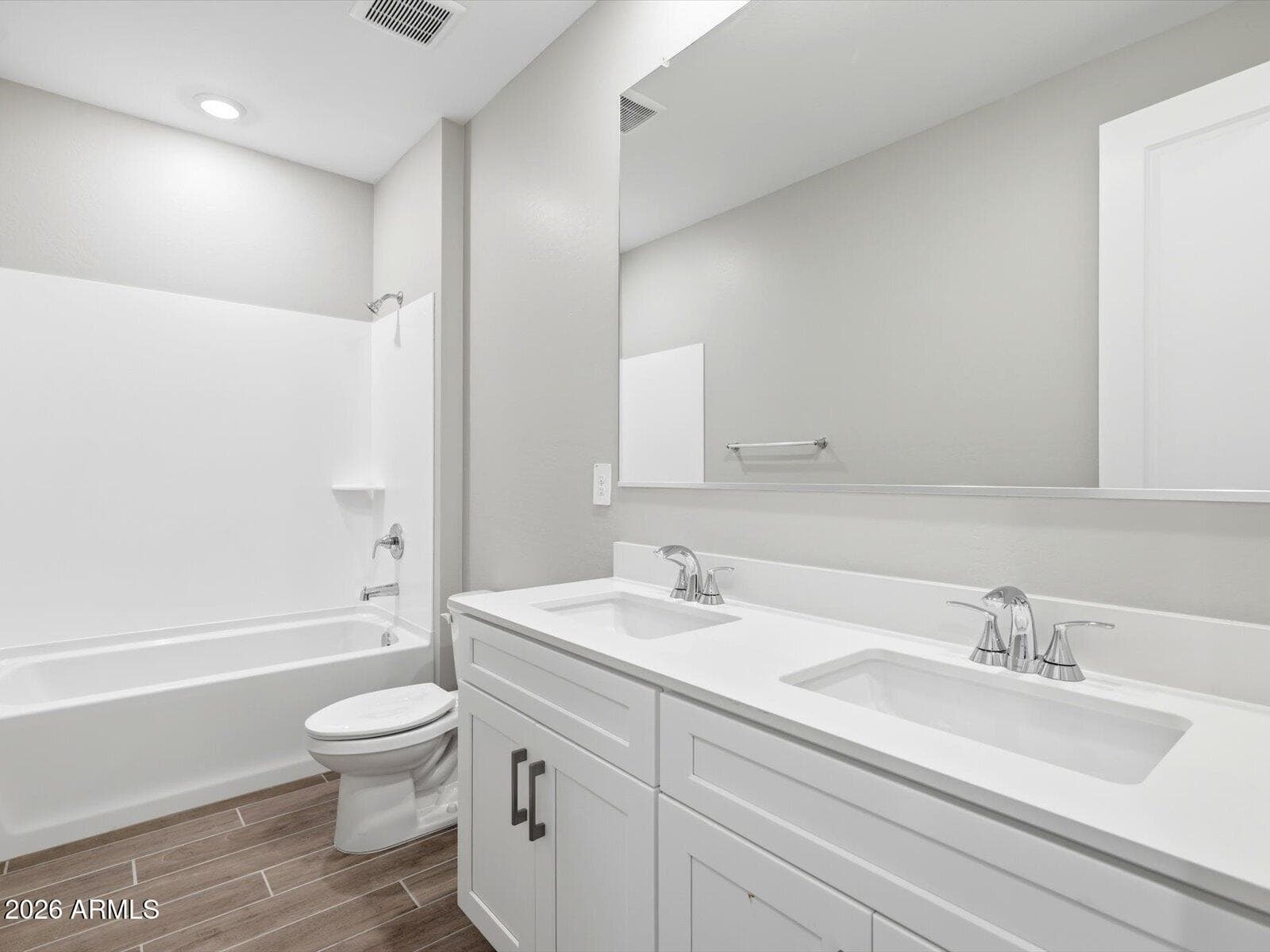 7766 W HAYWARD Avenue, Glendale, AZ 85303 — photo 15 of 34
