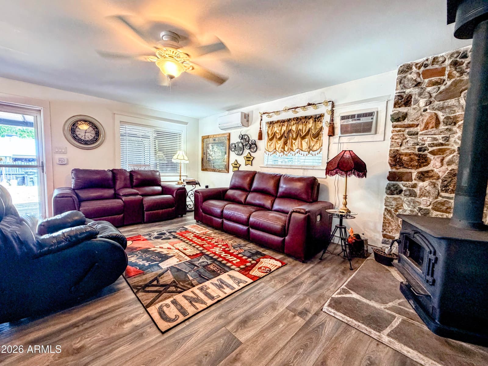22402 S OAK Way, Yarnell, AZ 85362 — photo 10 of 37