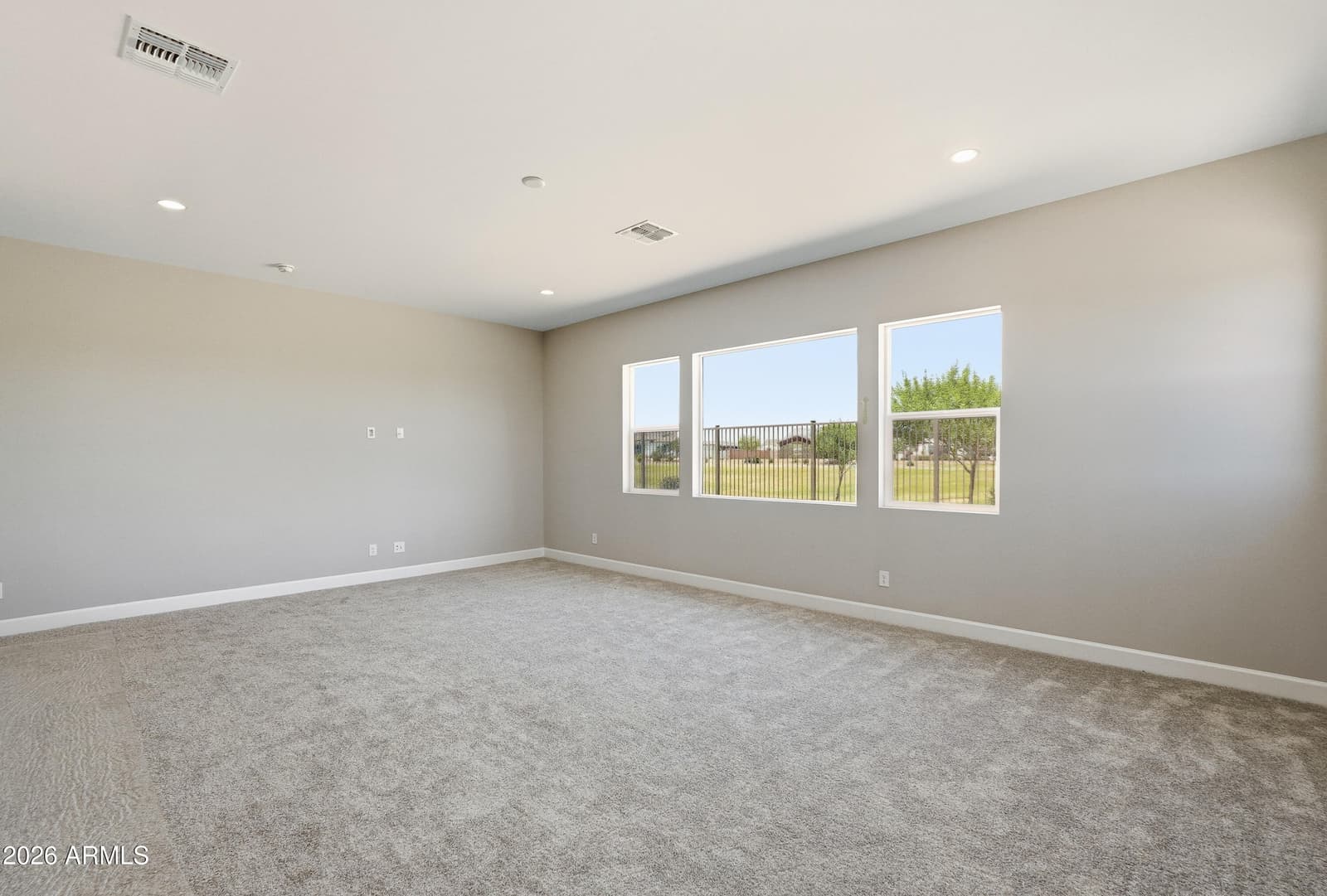 11103 N JULIAN Street, Surprise, AZ 85388 — photo 16 of 50