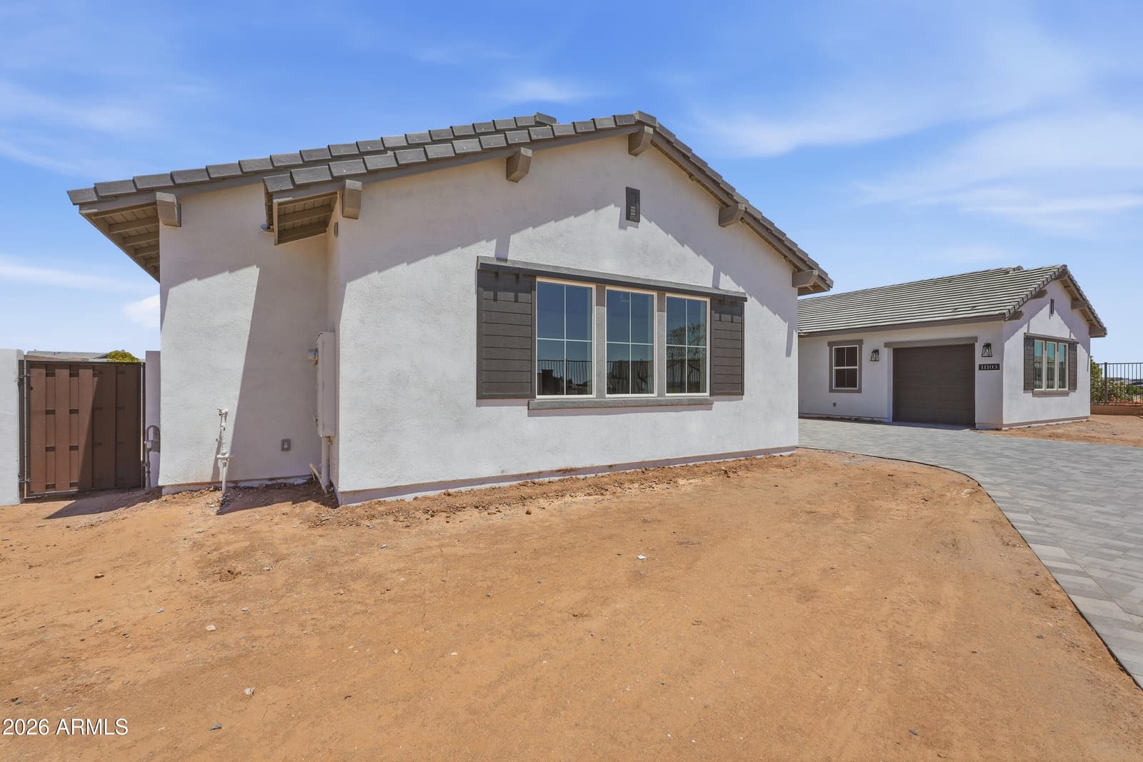 11103 N JULIAN Street, Surprise, AZ 85388 — photo 3 of 50