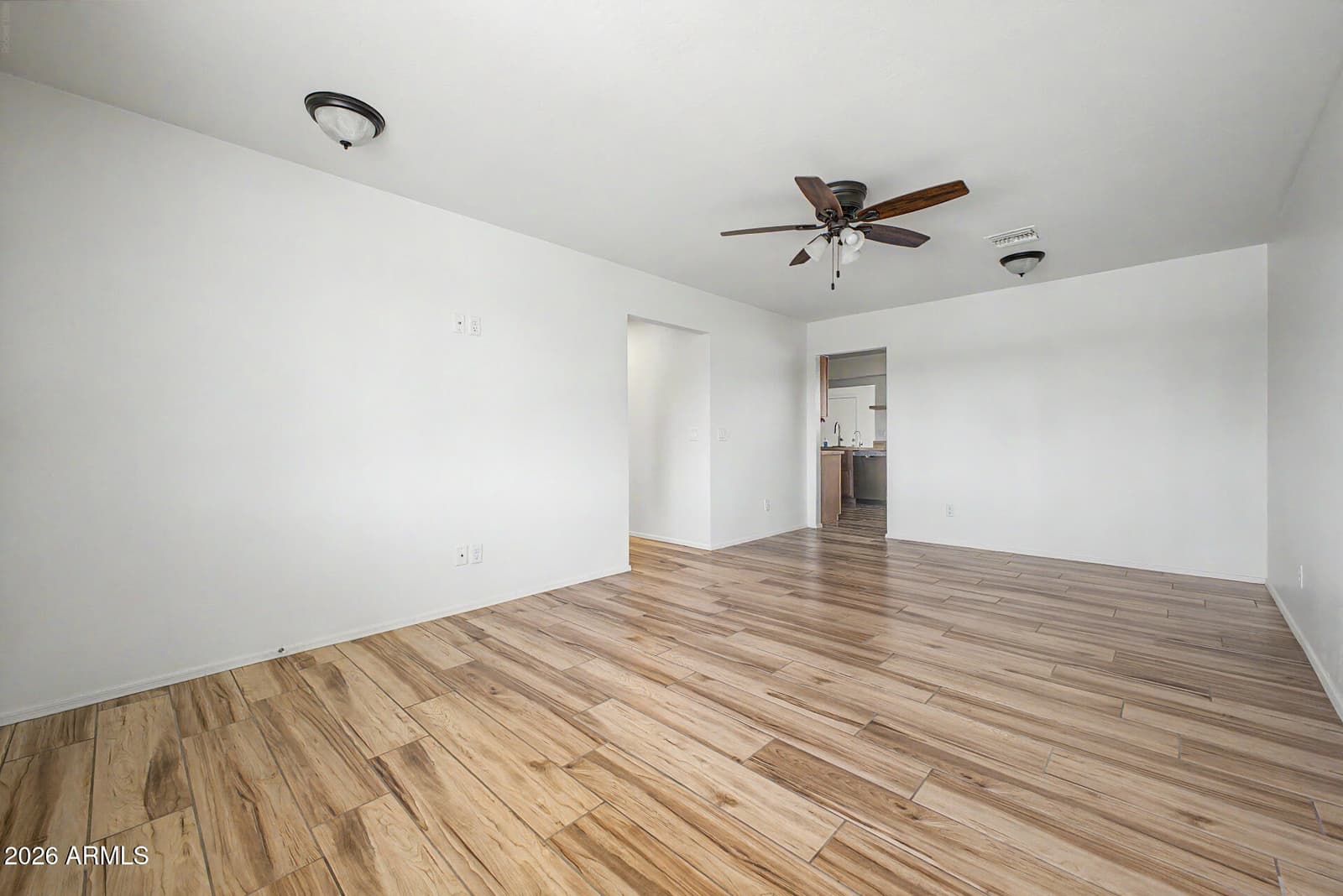 13606 N 110th Avenue 15B, Sun City, AZ 85351 — photo 5 of 24