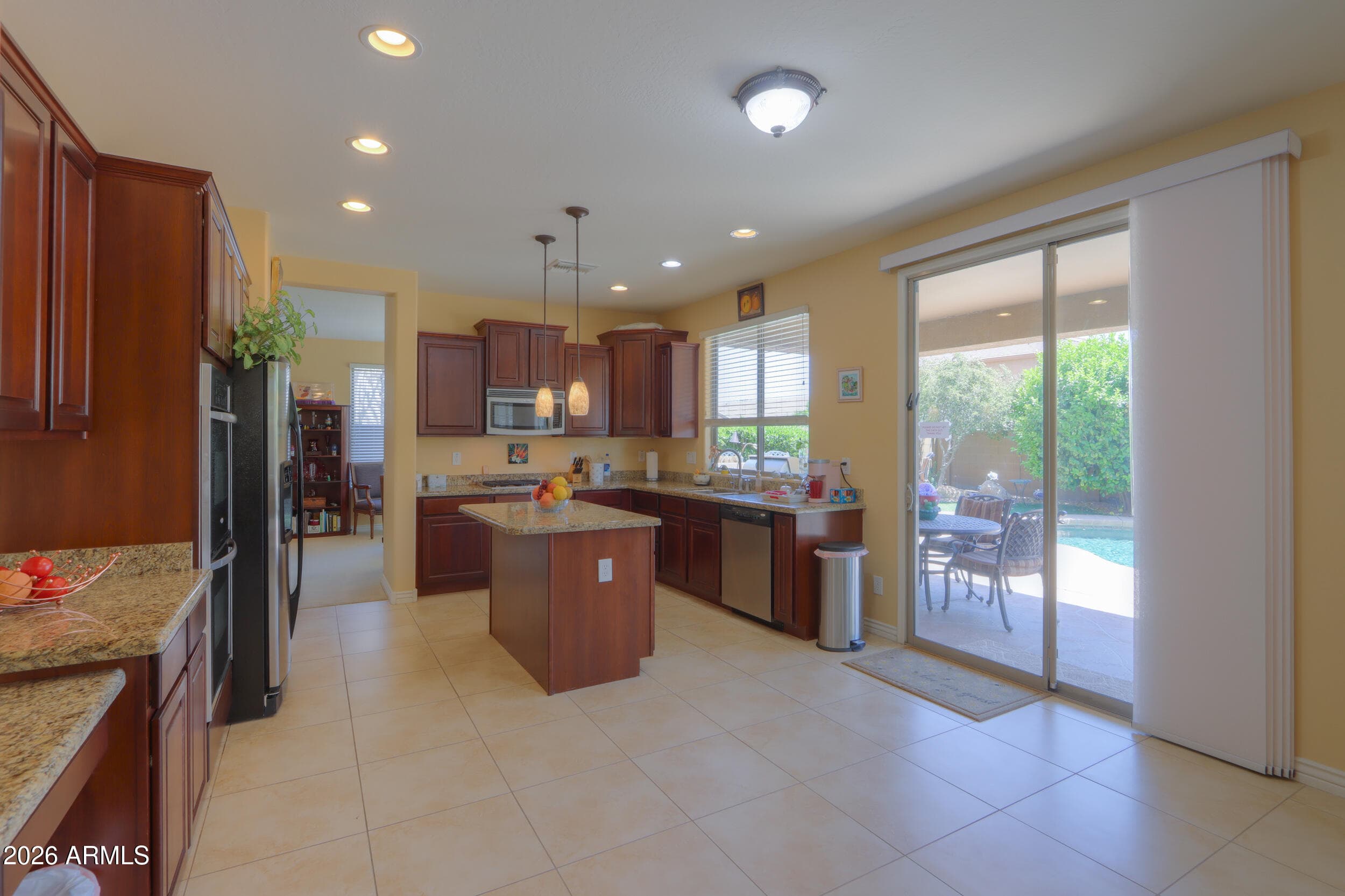 265 W BLUE LAGOON Drive, Casa Grande, AZ 85122 — photo 17 of 76