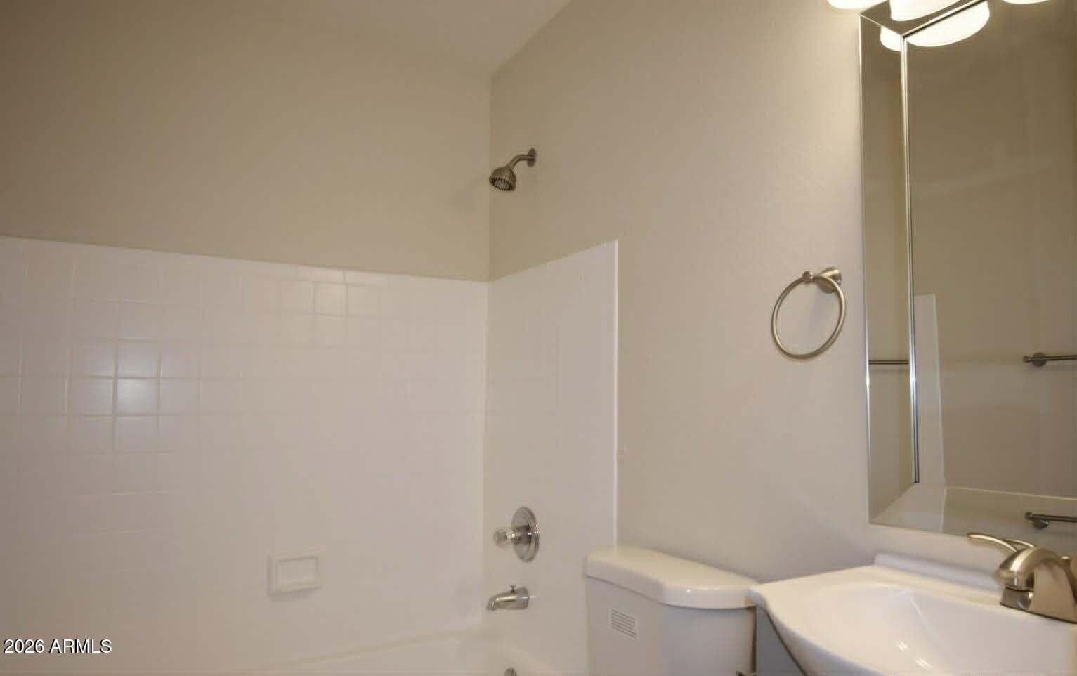 9222 N 35th Avenue 1, Phoenix, AZ 85051 — photo 4 of 7