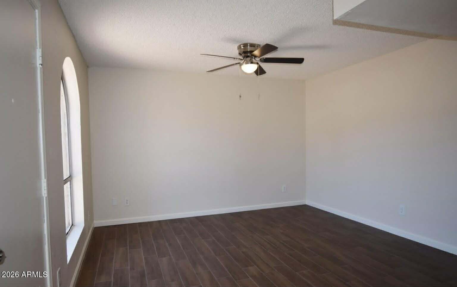 9222 N 35th Avenue 1, Phoenix, AZ 85051 — photo 5 of 7