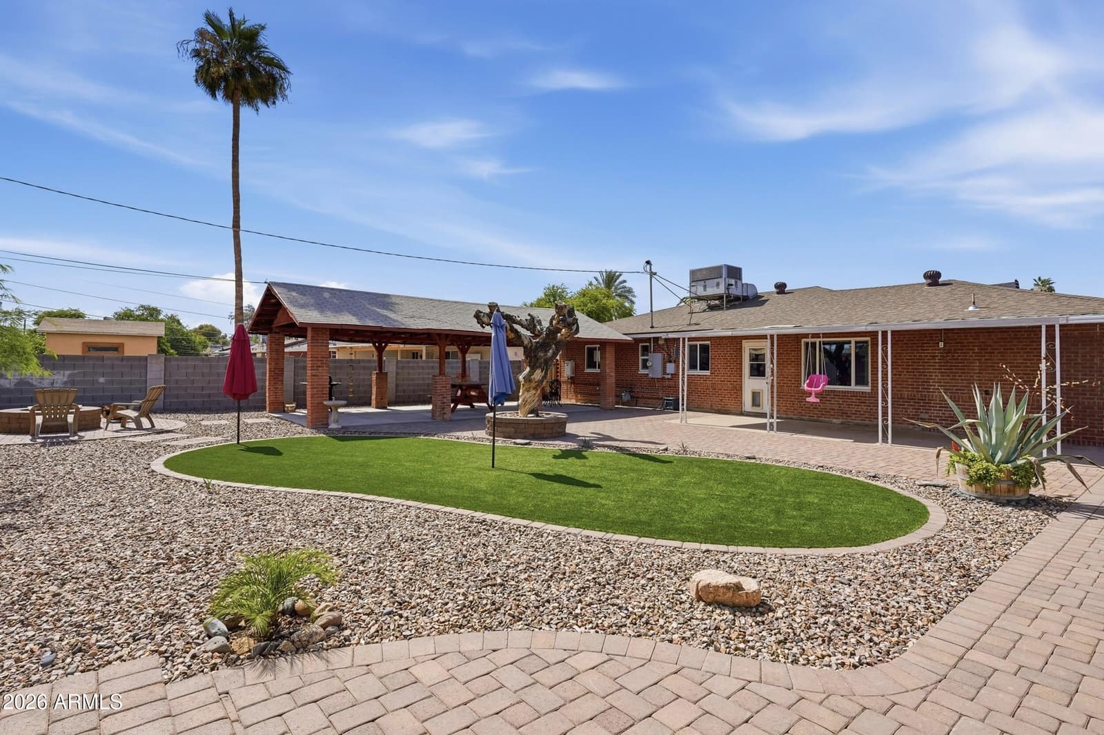 2345 E HEATHERBRAE Drive, Phoenix, AZ 85016 — photo 11 of 14
