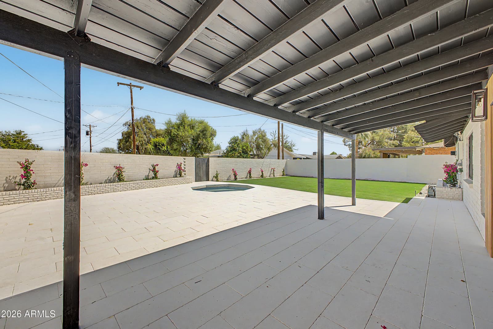 8008 E WHITTON Avenue, Scottsdale, AZ 85251 — photo 33 of 39