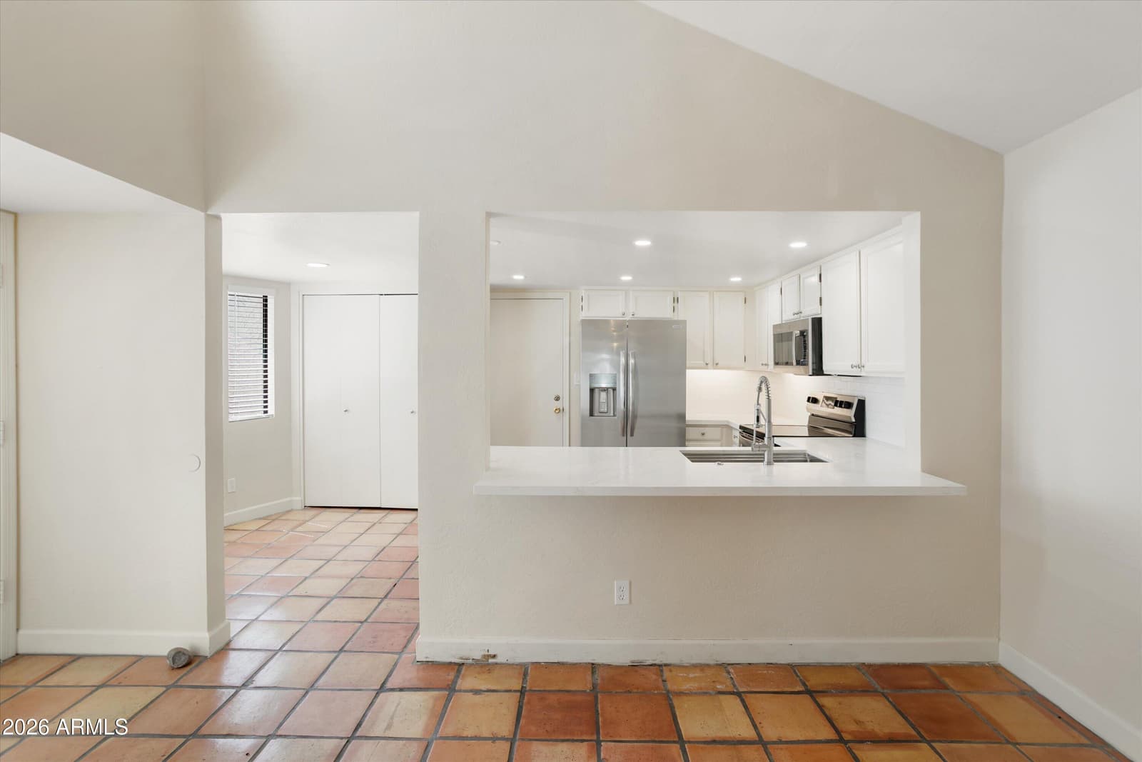 15020 N 40TH Street N 18, Phoenix, AZ 85032 — photo 4 of 28