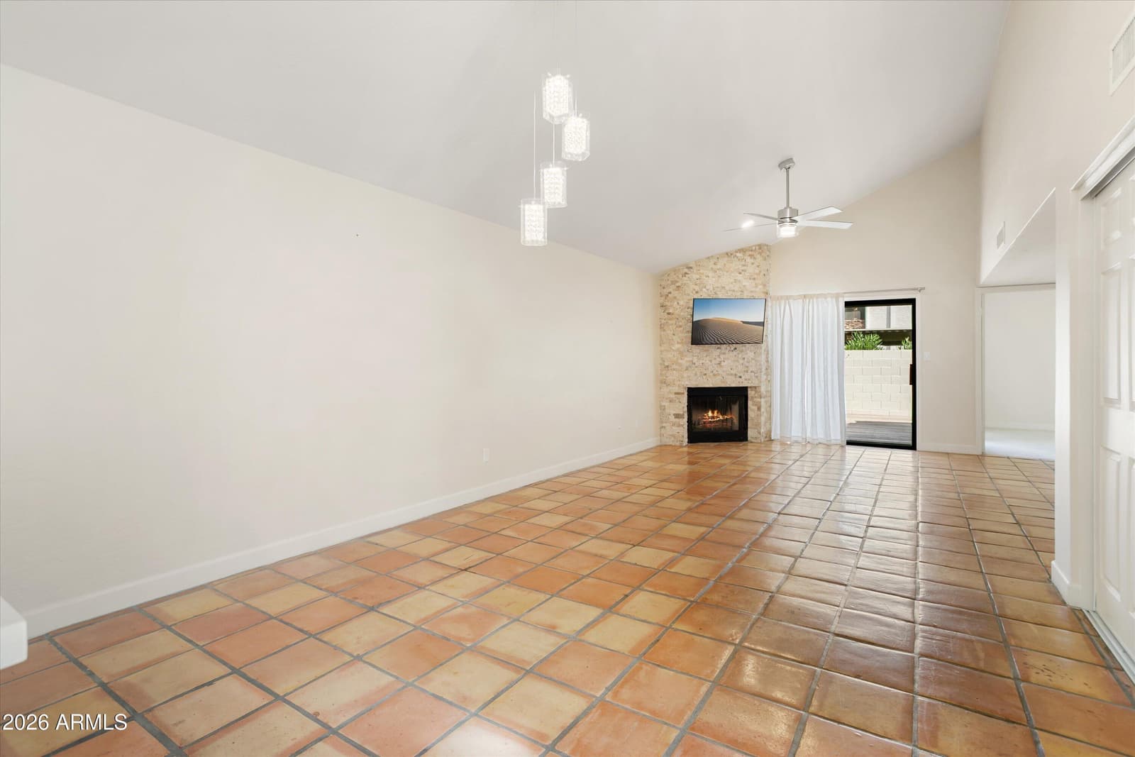 15020 N 40TH Street N 18, Phoenix, AZ 85032 — photo 11 of 28