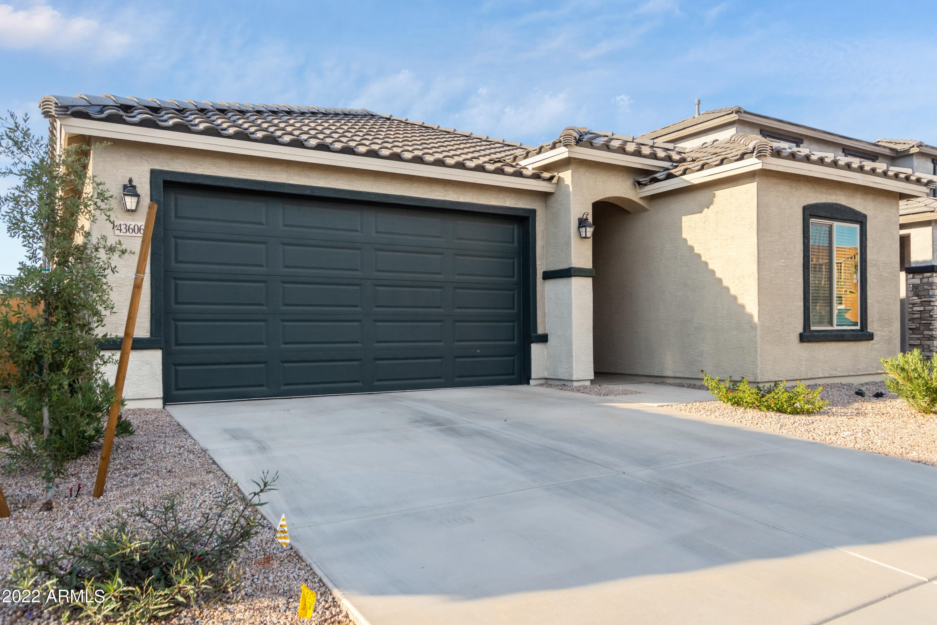43606 W JUNIPER Avenue, Maricopa, AZ 85138 — photo 4 of 41