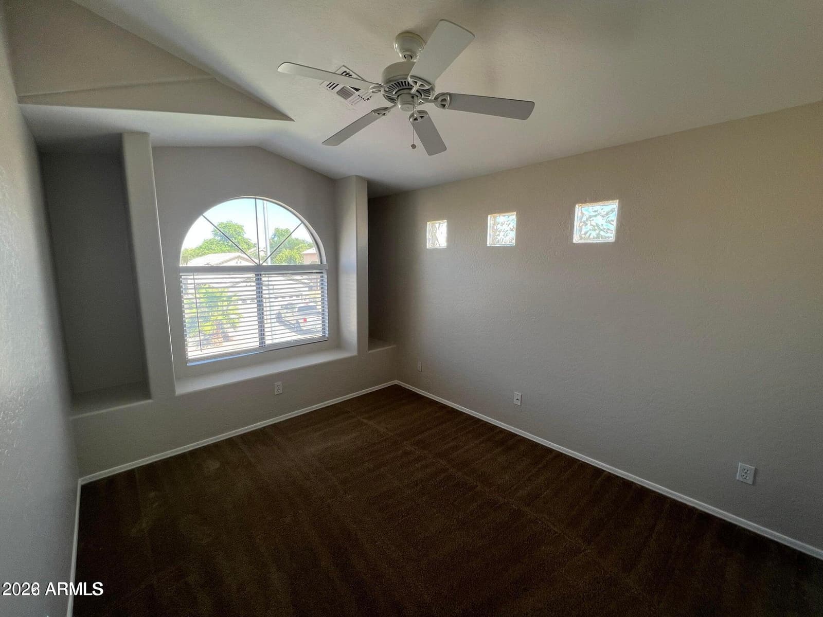 1822 N 106th Avenue, Avondale, AZ 85323 — photo 15 of 22