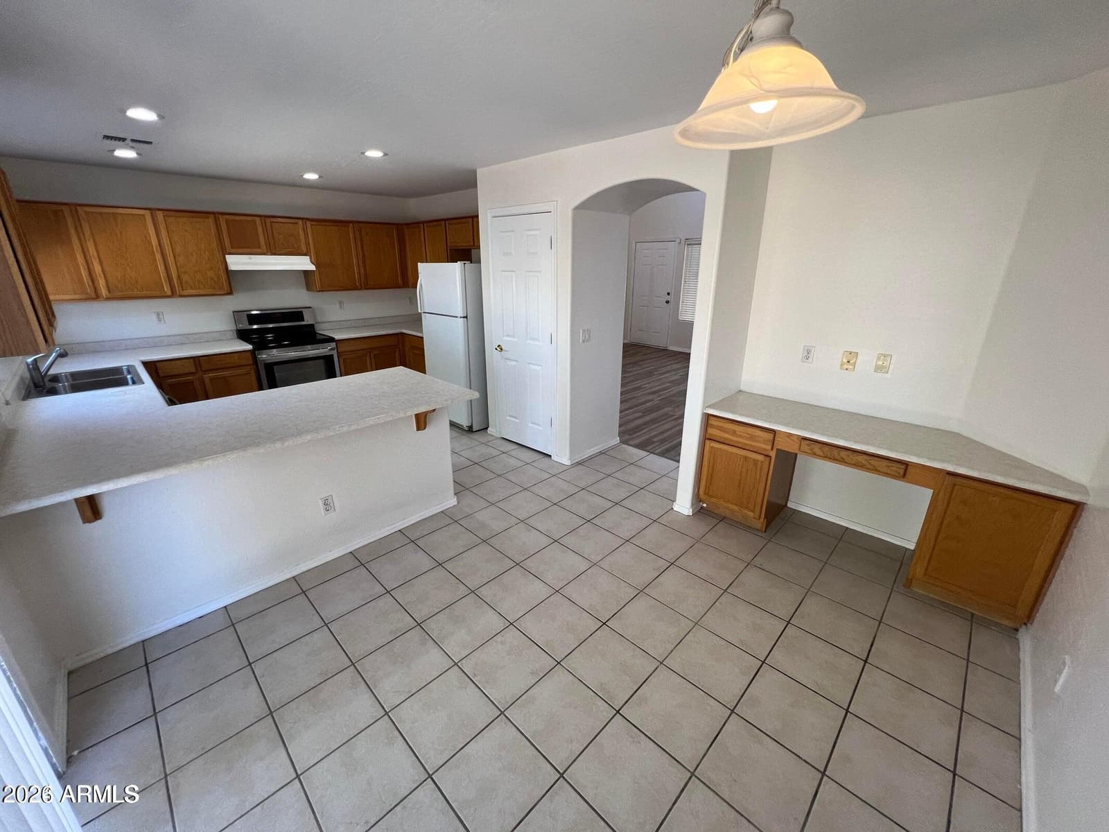 15054 W POLK Street, Goodyear, AZ 85338 — photo 10 of 32