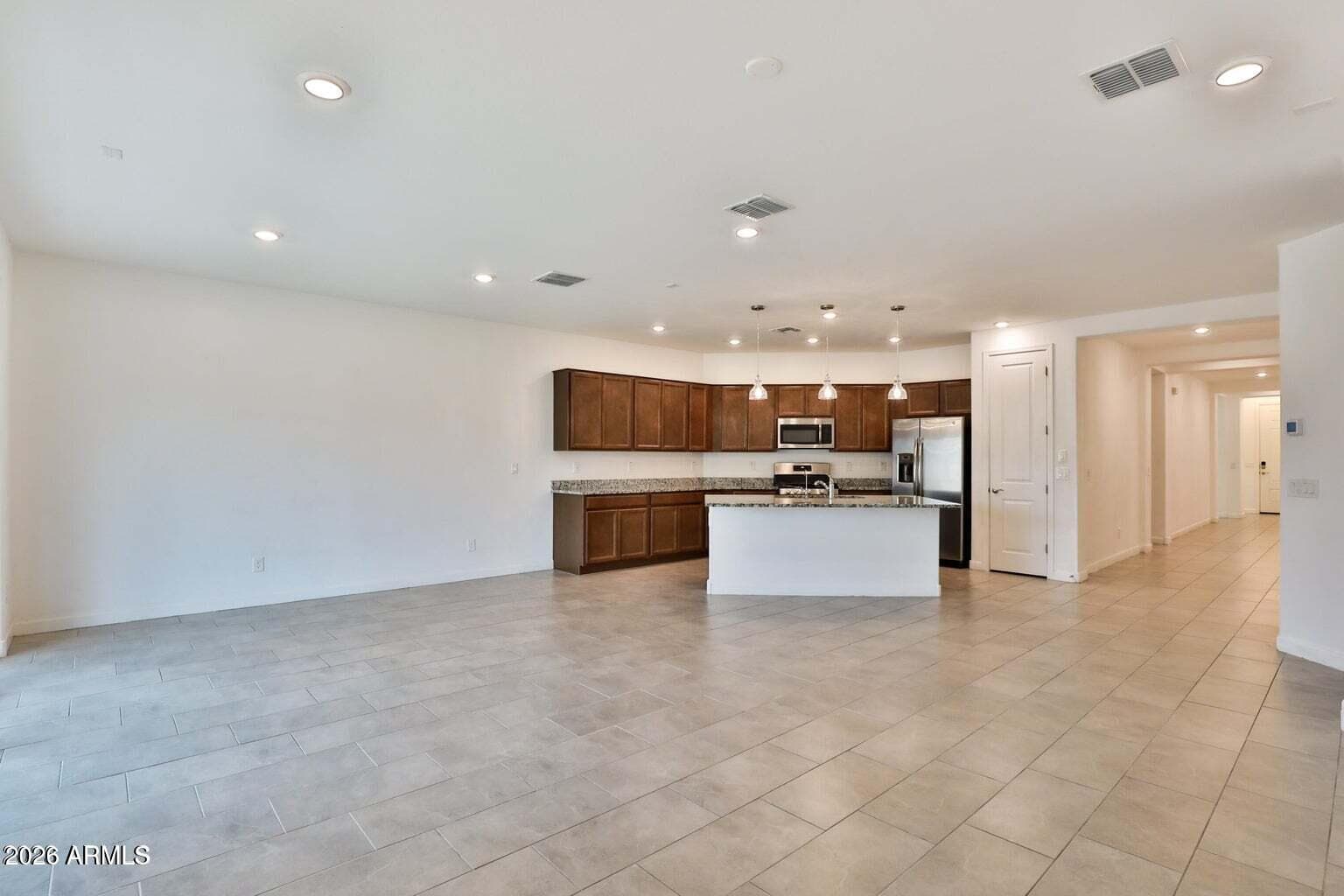 9930 E Timpani Lane, Mesa, AZ 85212 — photo 10 of 36