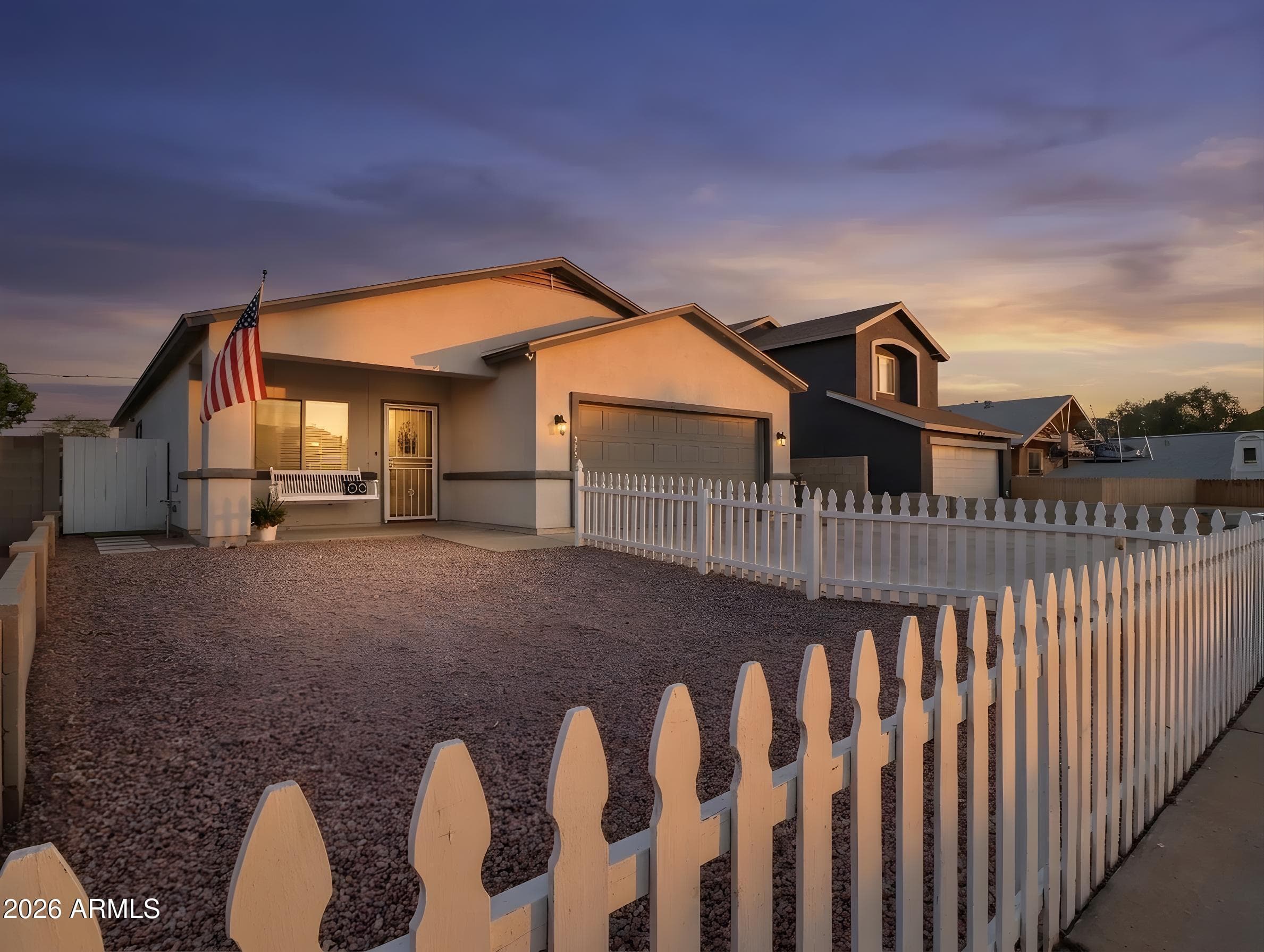 317 E MOUNTAIN VIEW Road, Phoenix, AZ 85020 — photo 1 of 37