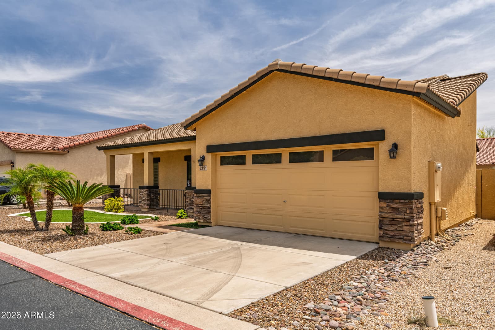 2191 E 25TH Avenue, Apache Junction, AZ 85119 — photo 3 of 54