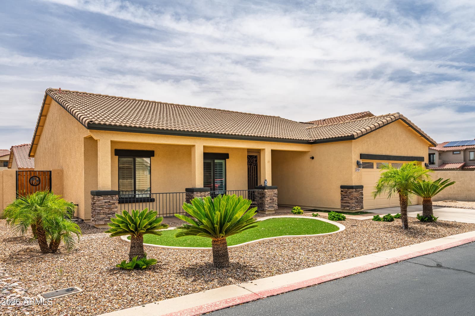 2191 E 25TH Avenue, Apache Junction, AZ 85119 — photo 4 of 54