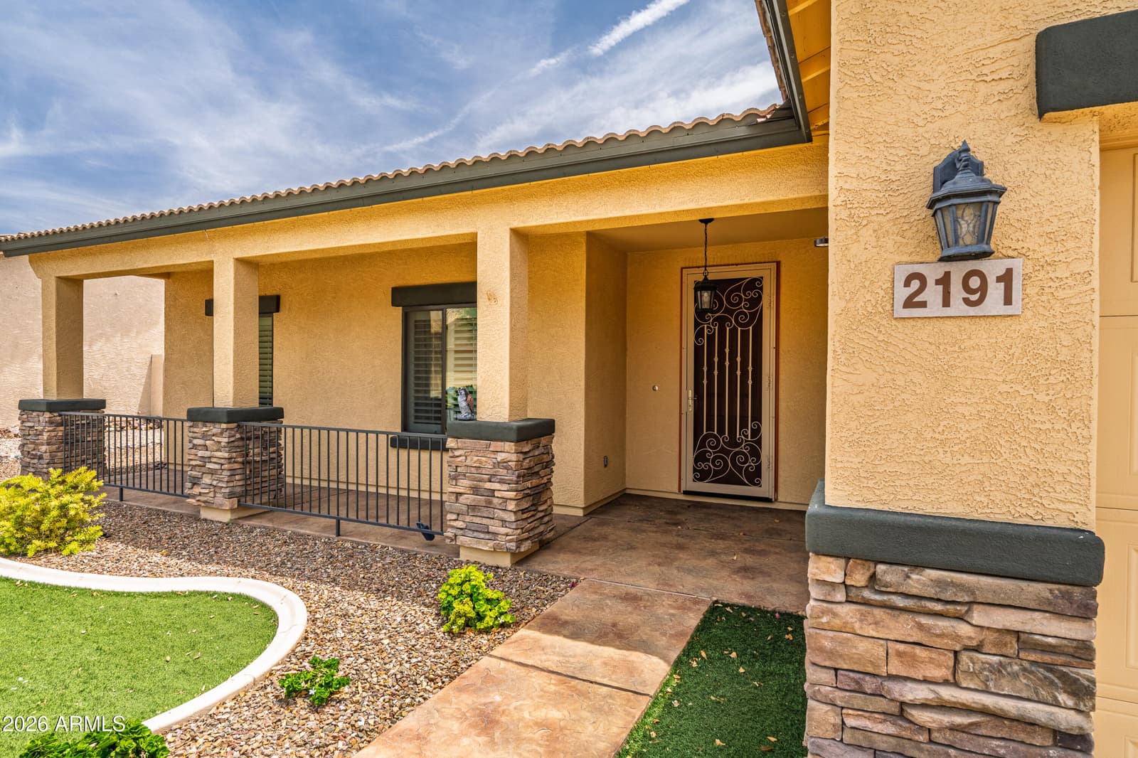 2191 E 25TH Avenue, Apache Junction, AZ 85119 — photo 5 of 54
