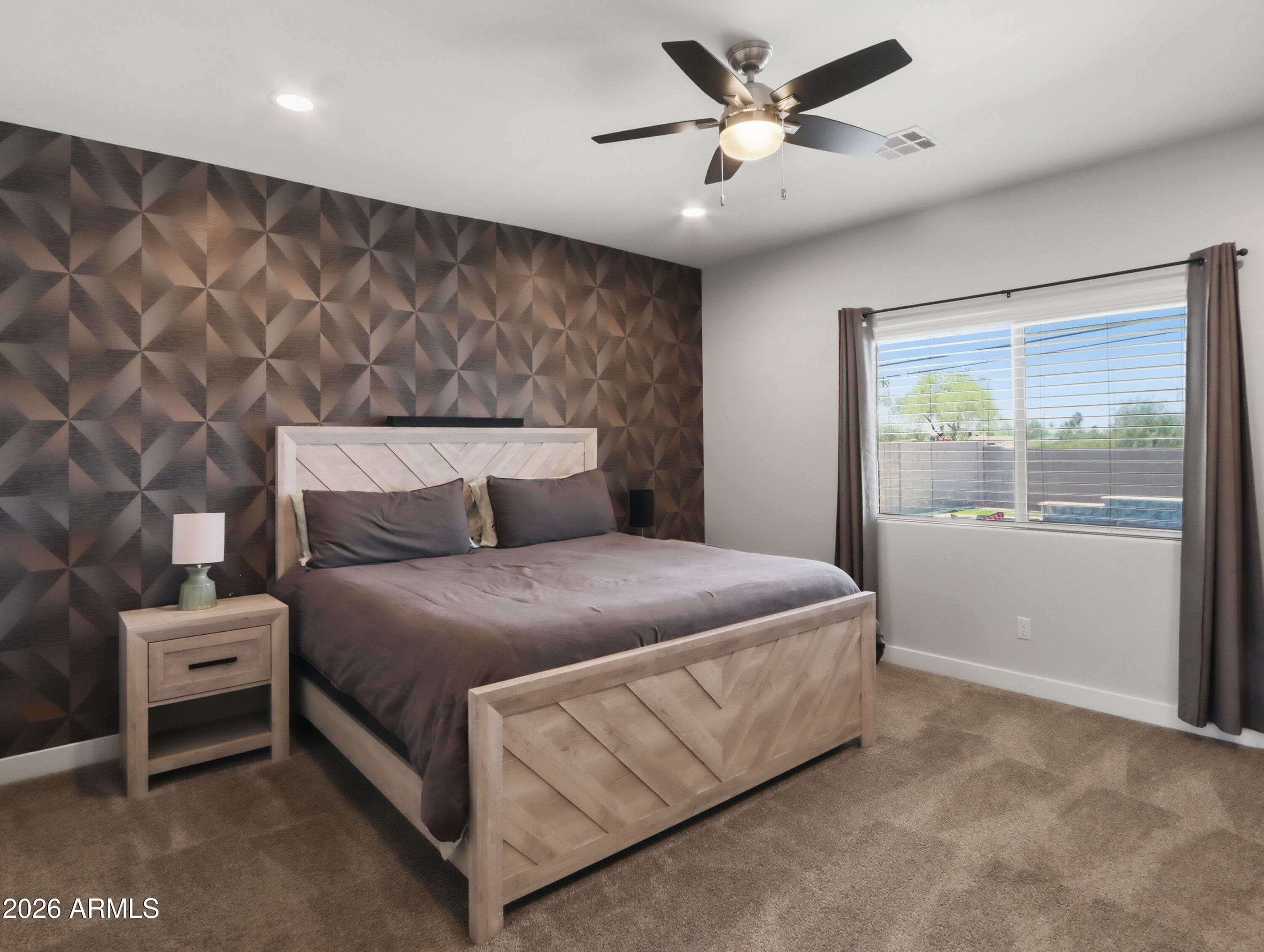 317 E MOUNTAIN VIEW Road, Phoenix, AZ 85020 — photo 23 of 37