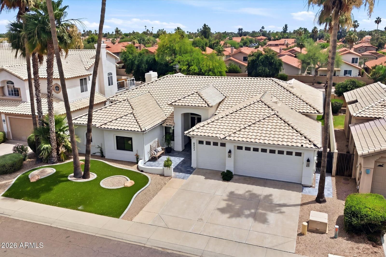 8953 E CAPTAIN DREYFUS Avenue, Scottsdale, AZ 85260 — photo 32 of 34