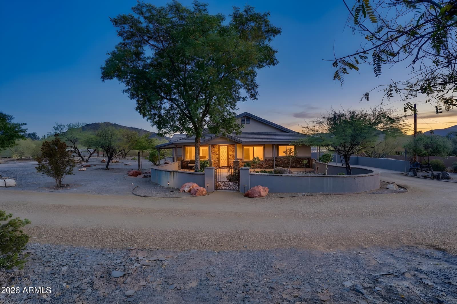 6056 E DOLOMORA Place, Cave Creek, AZ 85331 — photo 15 of 71