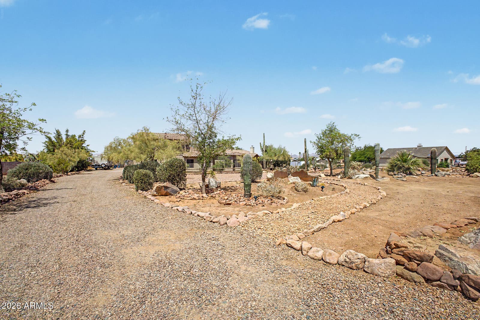 1502 S PROSPECTORS Road, Apache Junction, AZ 85119 — photo 4 of 93
