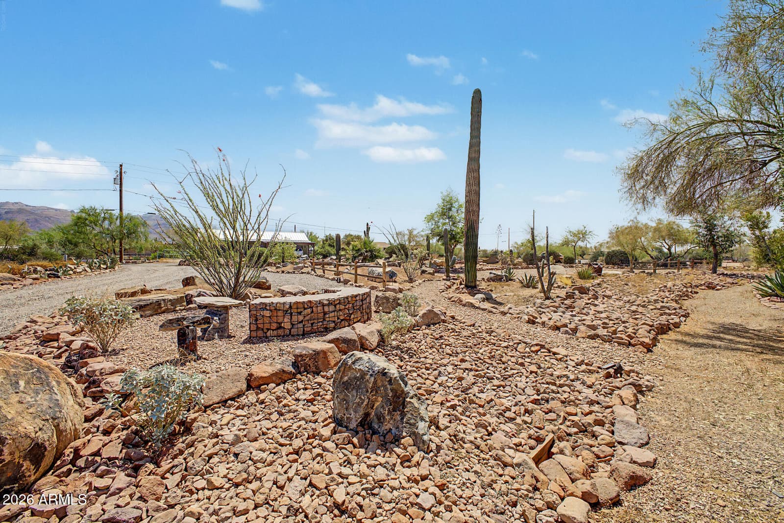 1502 S PROSPECTORS Road, Apache Junction, AZ 85119 — photo 6 of 93