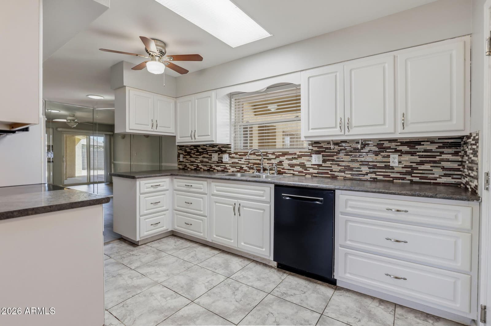 10847 N 108TH Drive, Sun City, AZ 85351 — photo 6 of 47