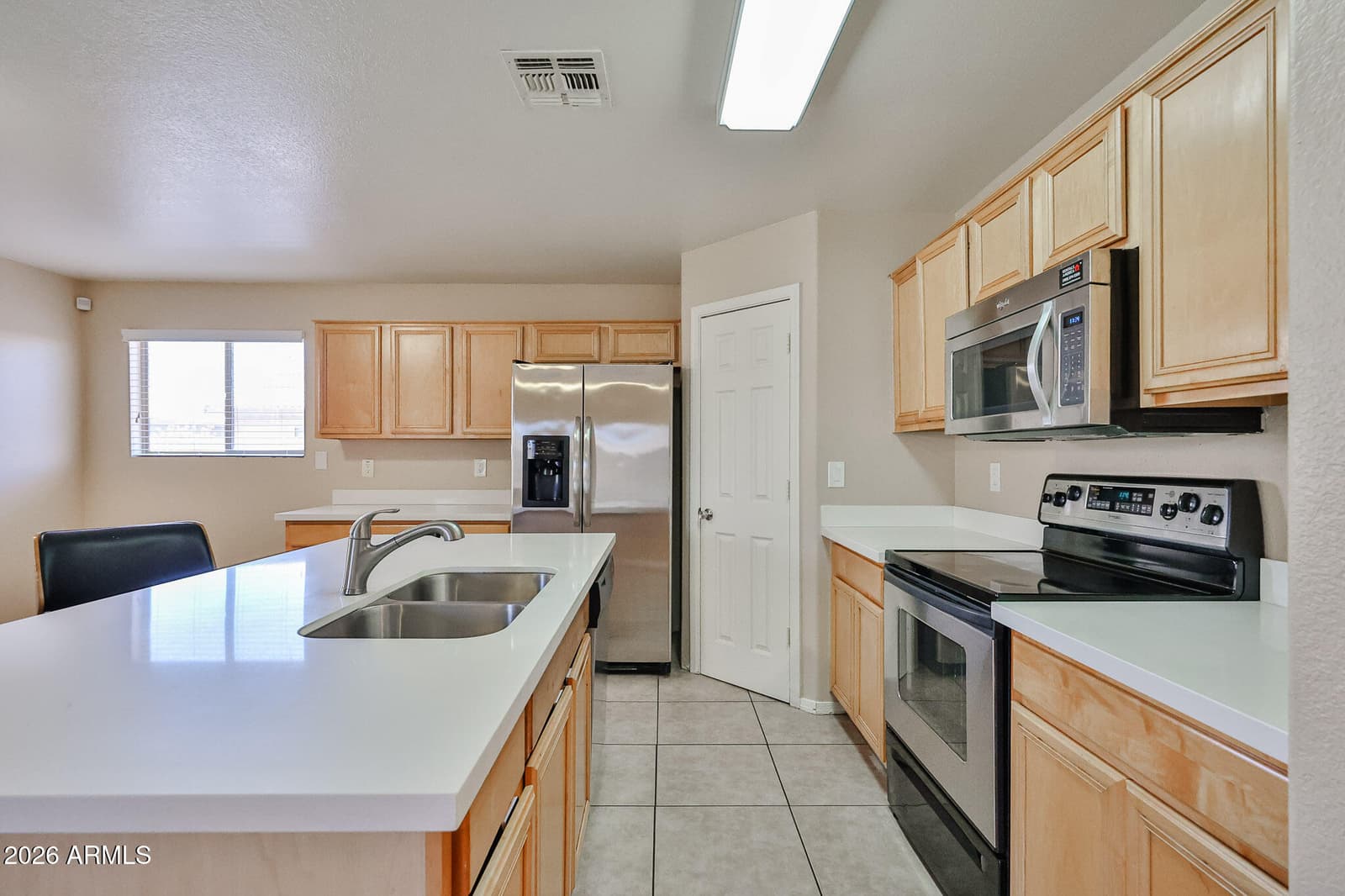 16176 W STATLER Street, Surprise, AZ 85374 — photo 10 of 33