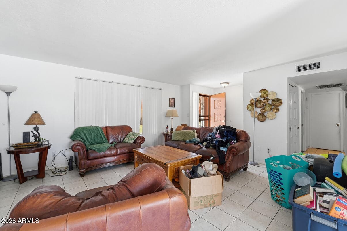 7825 N 49TH Avenue, Glendale, AZ 85301 — photo 11 of 27
