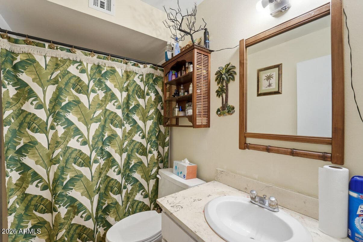 7825 N 49TH Avenue, Glendale, AZ 85301 — photo 16 of 27