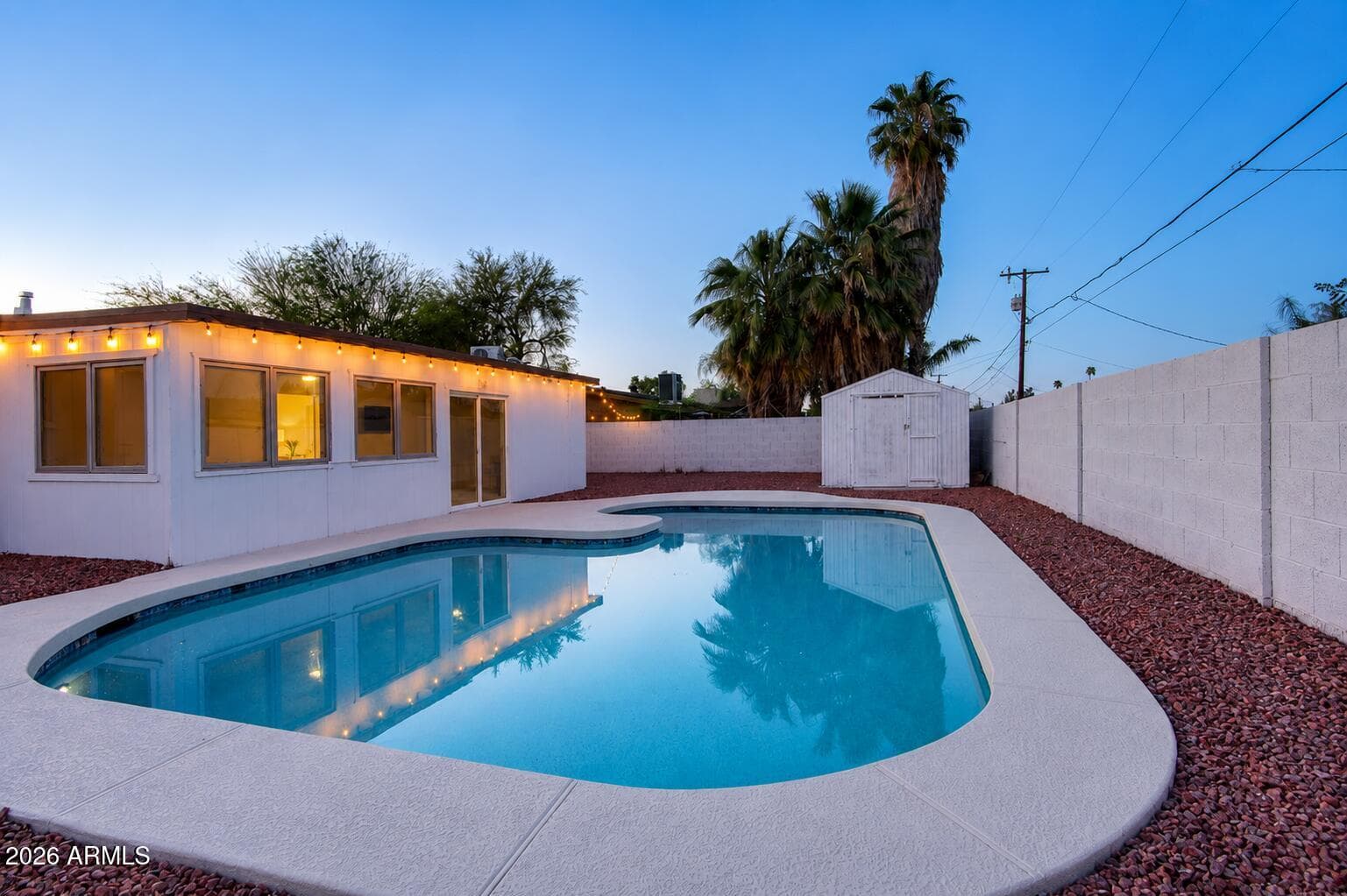 843 N JAY Street, Chandler, AZ 85225 — photo 3 of 17