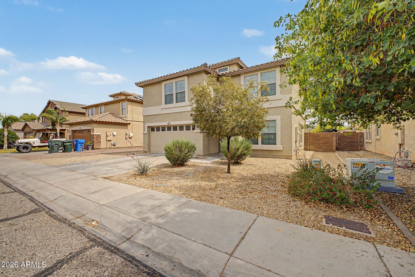 3131 W APOLLO Road, Phoenix, AZ 85041 — photo 4 of 40