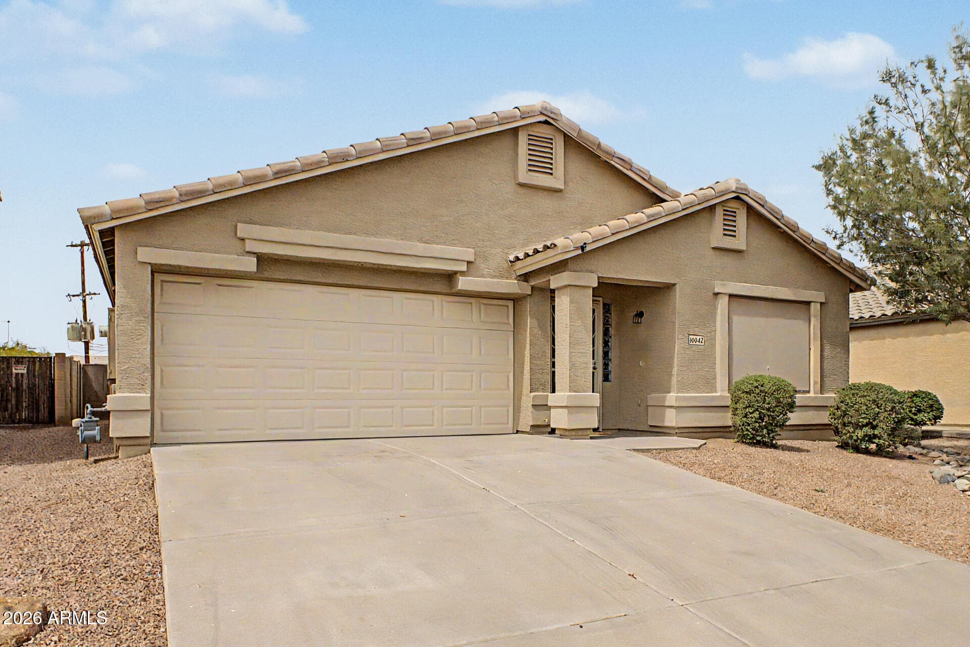 16042 W Durango Street, Goodyear, AZ 85338 — photo 5 of 46