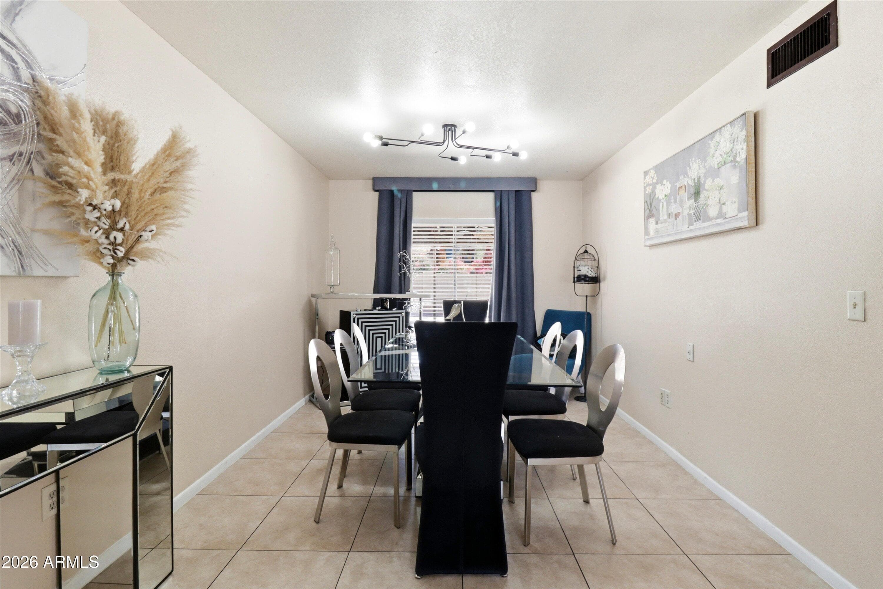 4601 W GOLDEN Lane, Glendale, AZ 85302 — photo 11 of 26