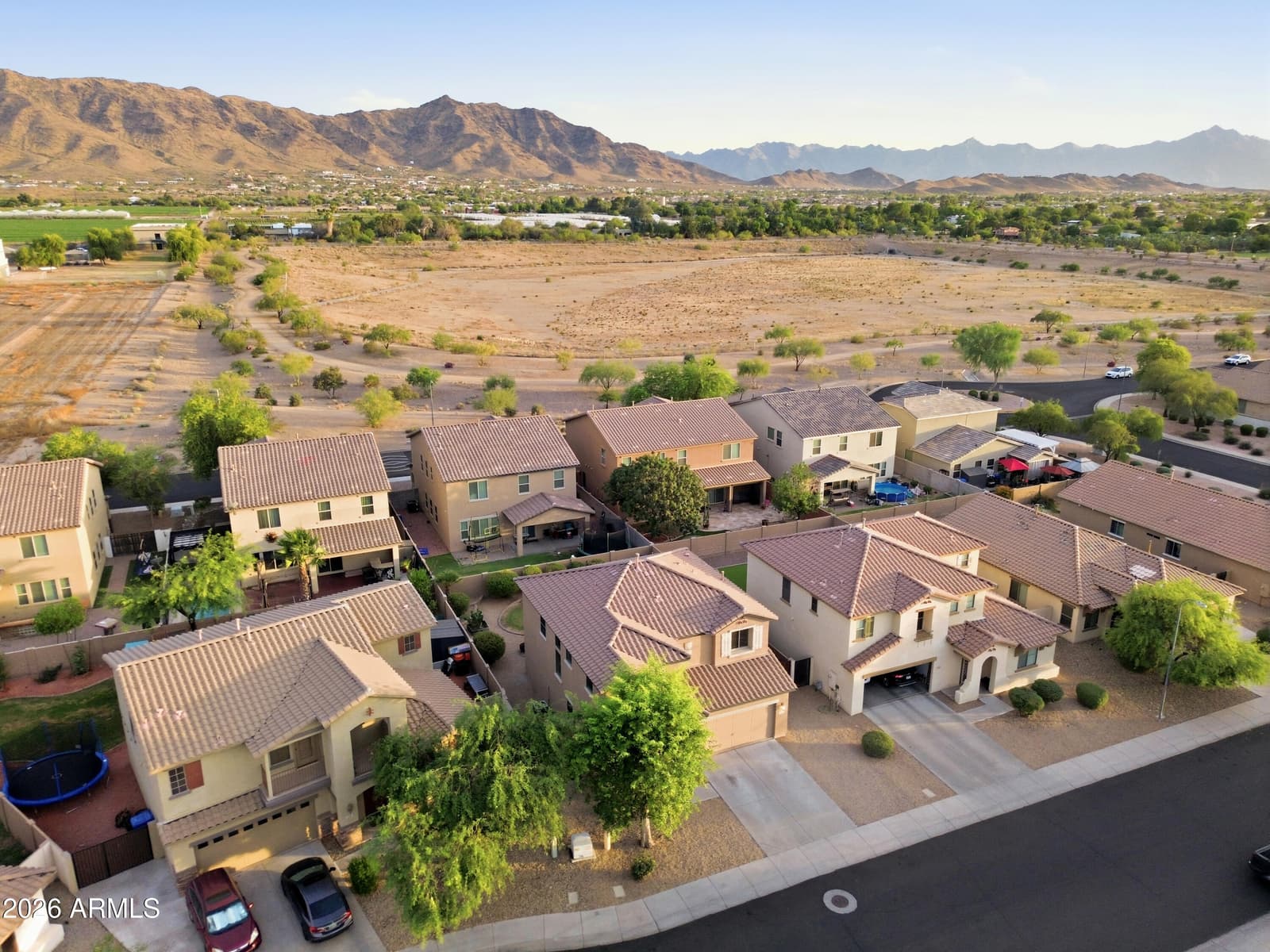 2511 W BEVERLY Road, Phoenix, AZ 85041 — photo 4 of 42