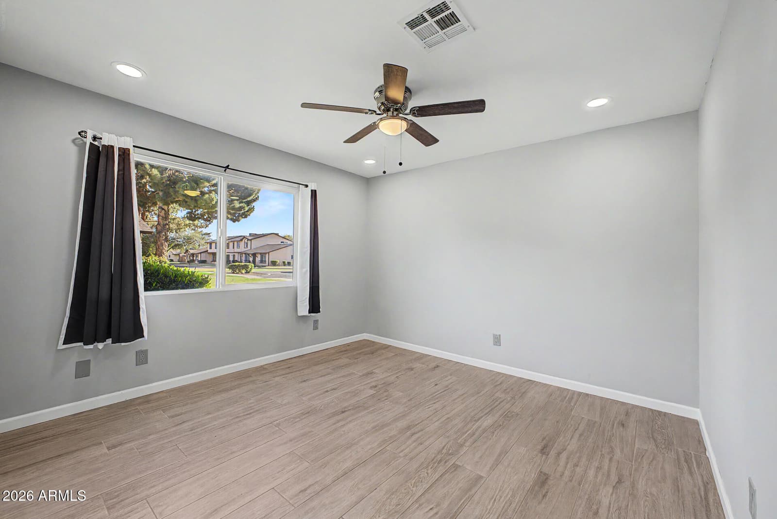 6056 N 30TH Avenue, Phoenix, AZ 85017 — photo 18 of 34