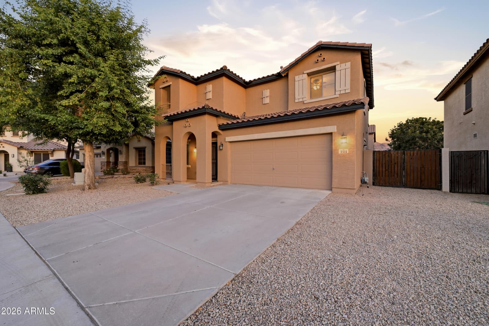 2511 W BEVERLY Road, Phoenix, AZ 85041 — photo 3 of 42