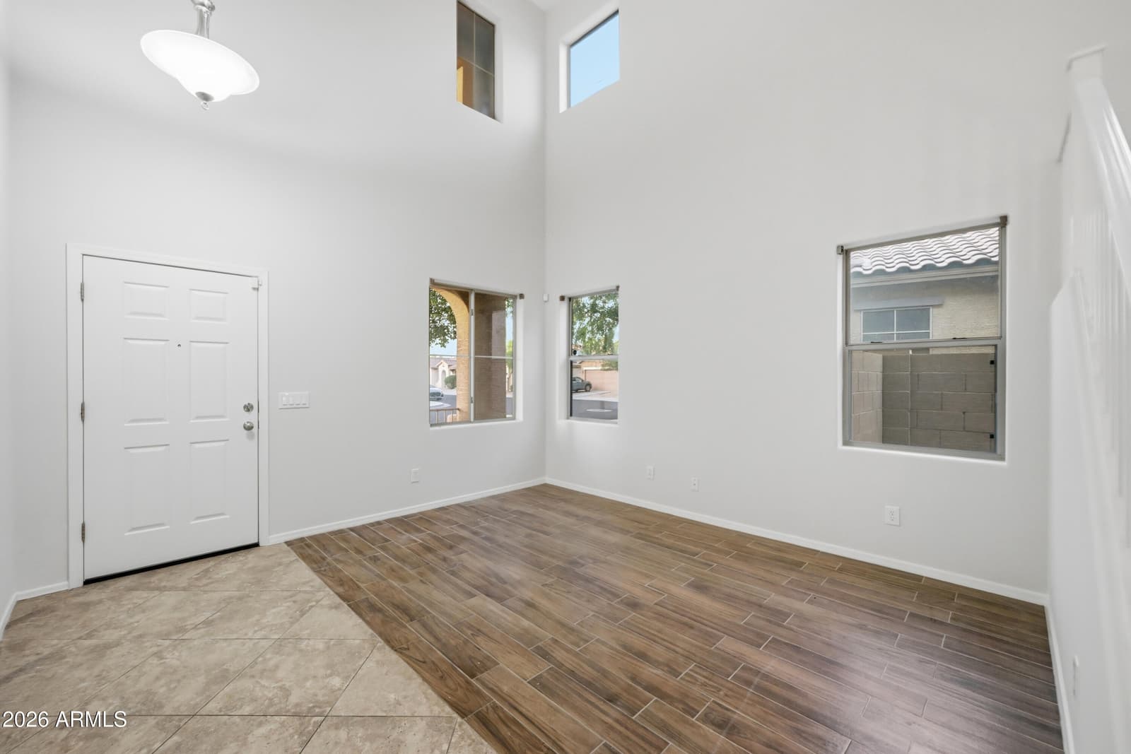 2511 W BEVERLY Road, Phoenix, AZ 85041 — photo 9 of 42