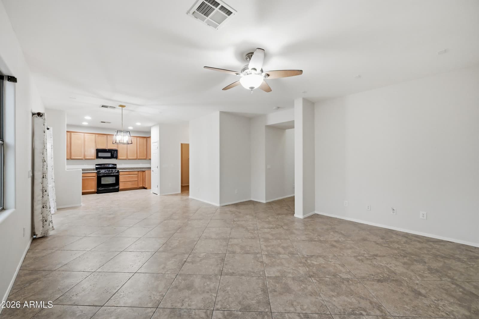 2511 W BEVERLY Road, Phoenix, AZ 85041 — photo 13 of 42