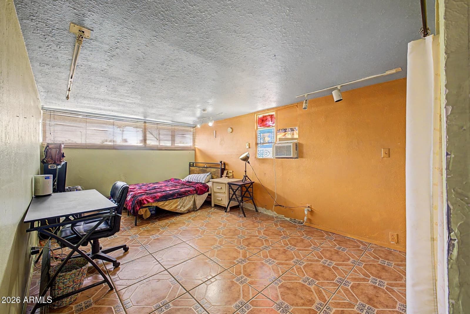 1019 E NORTHVIEW Avenue, Phoenix, AZ 85020 — photo 19 of 35