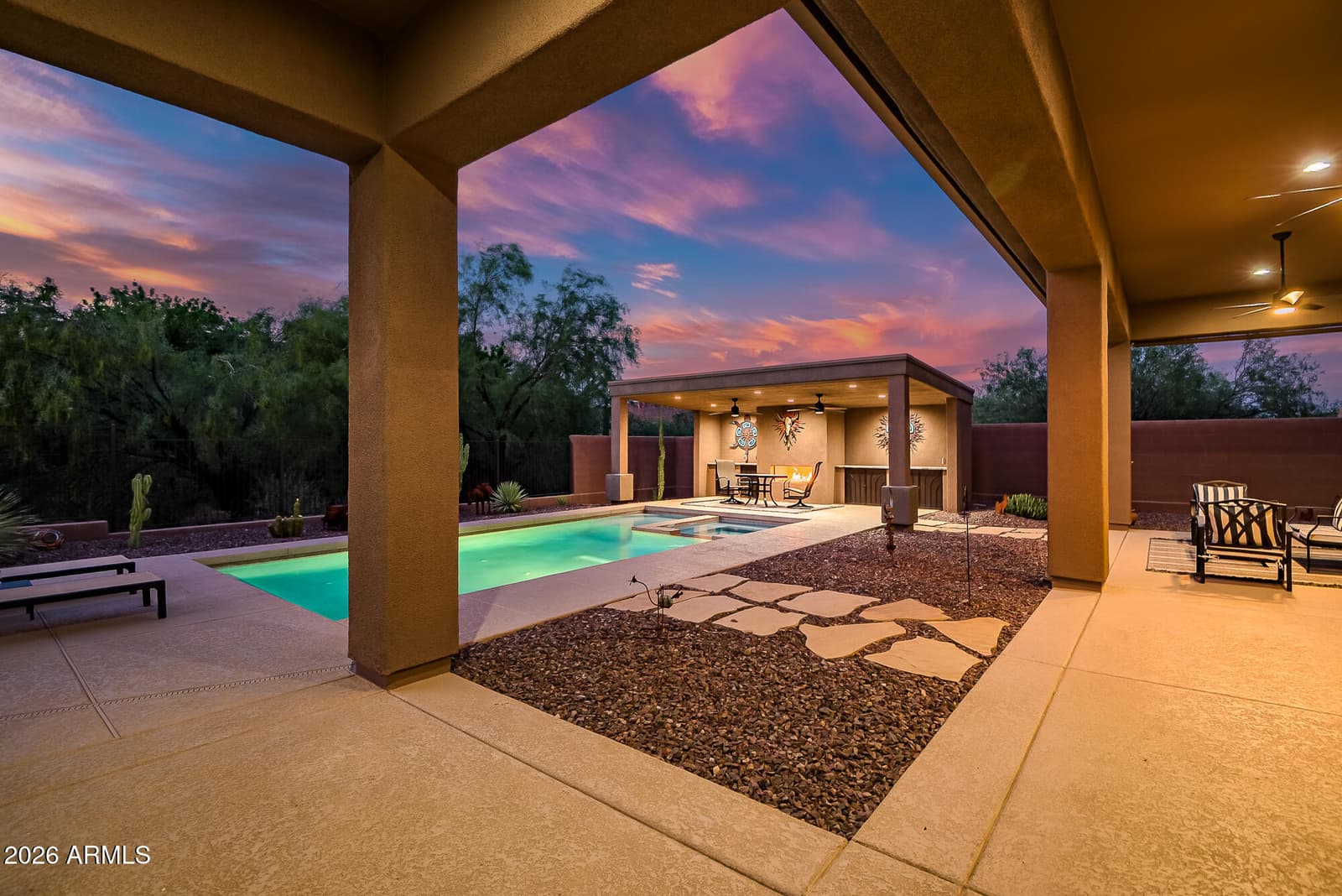 42144 N MOUNTAIN COVE Drive, Phoenix, AZ 85086 — photo 27 of 44