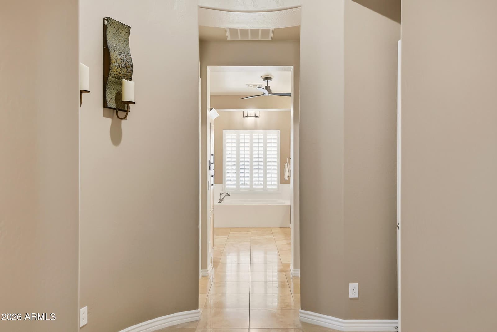 42144 N MOUNTAIN COVE Drive, Phoenix, AZ 85086 — photo 19 of 44